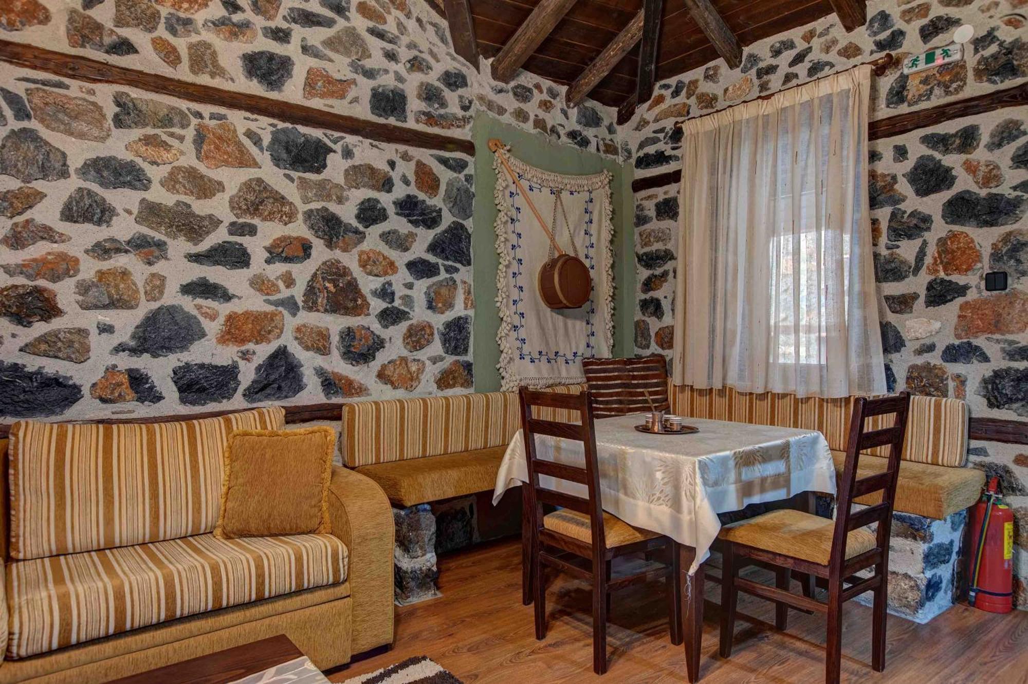 Xenonas Pantheon Apartment *